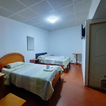 Hostal Dulzura Caraz Exteriér fotografie